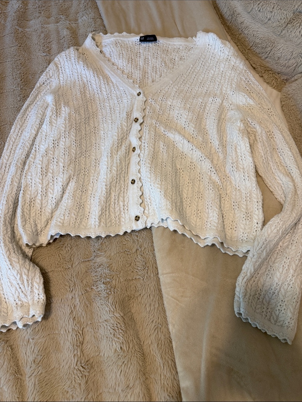 GAP White Cropped Knit Button-Up Cardigan